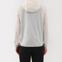 Women's Water Repellent Pocket-Sized Jacket