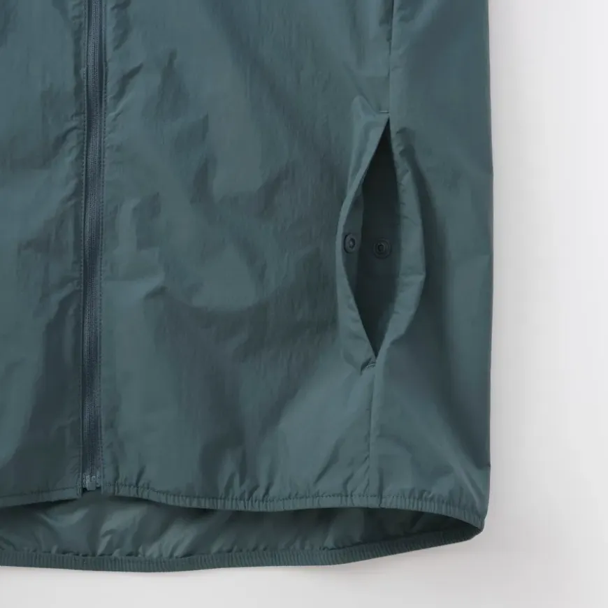 Women's Water Repellent Pocket-Sized Jacket