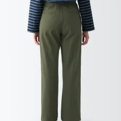Women's 4-Way Stretch Chino Wide Straight Pants (L 32inch / 80cm)